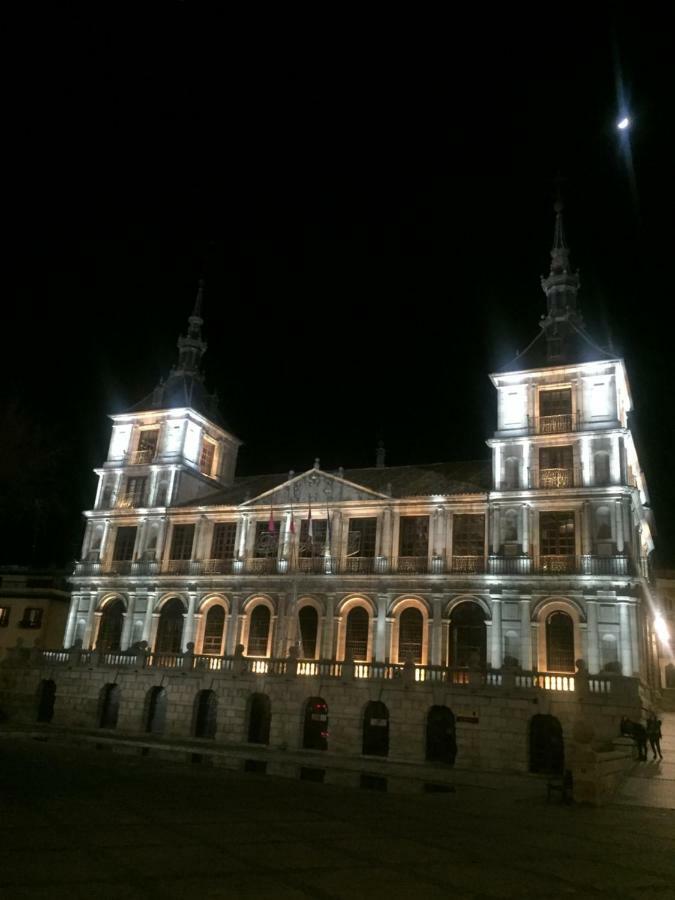 Apartamentos Catedral Escalinata Toledo Dış mekan fotoğraf